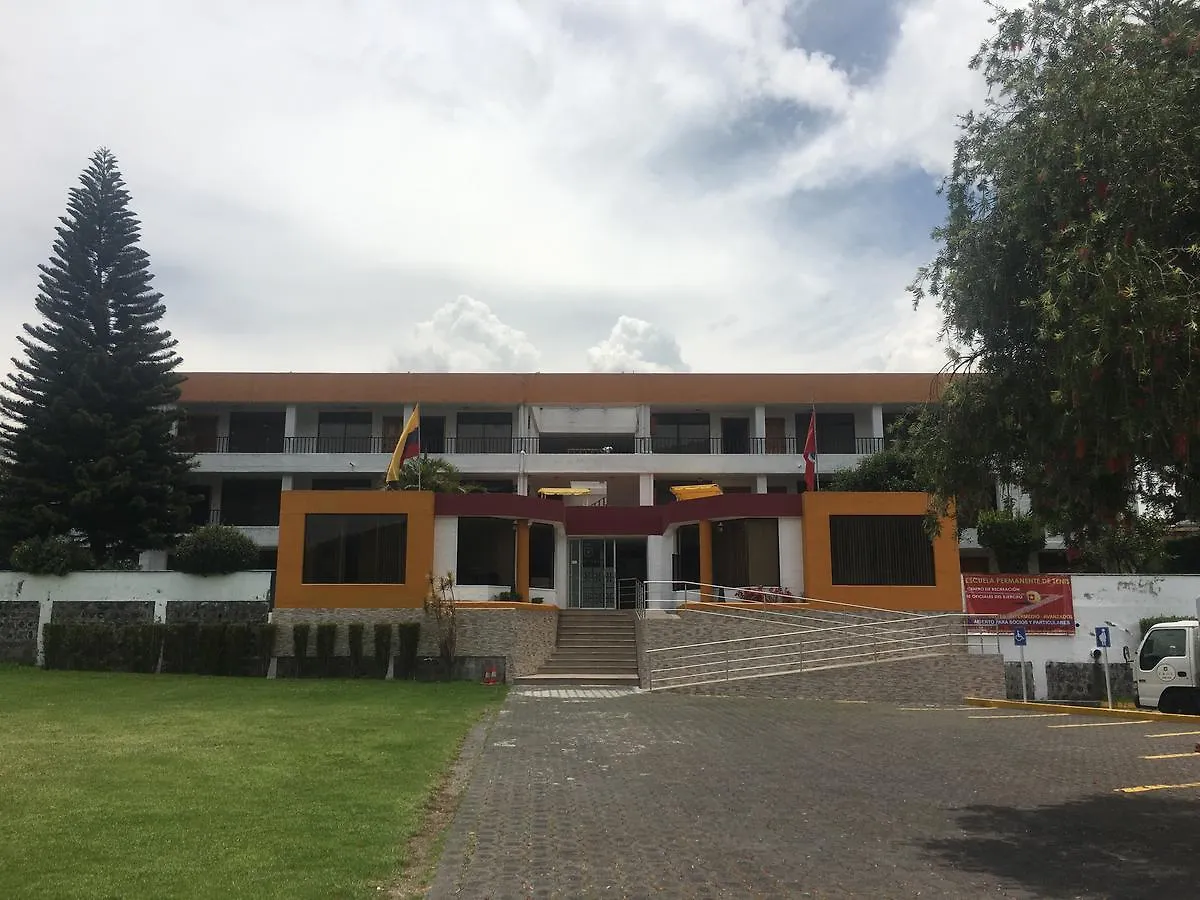 ***  Mirasierra C.R.O.E. Hotel Quito Equador